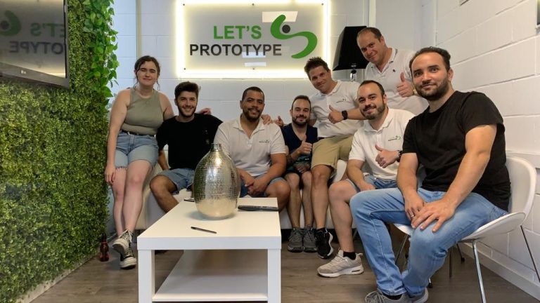 Let's Prototype aterriza en Estados Unidos con su laboratorio de fabricación de inventos