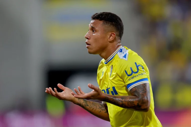 El peligro de fichar a Darwin Machís en LaLiga EA Sports