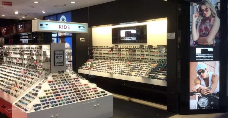 De las Hawkers de 15 euros a las Calvin Klein o BOSS más baratas: gafas de sol con descuentos para el verano