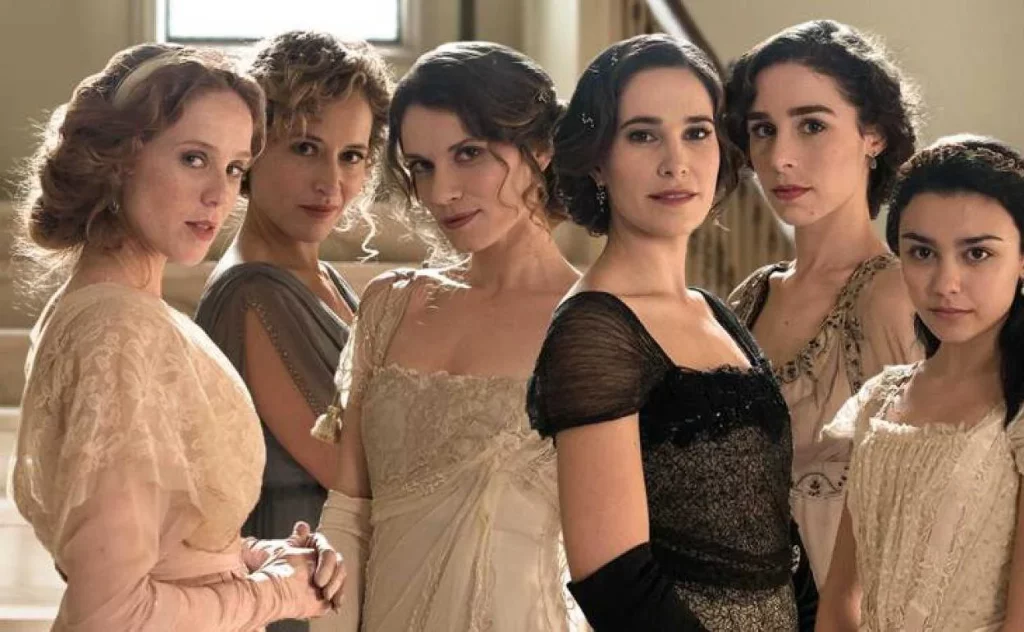 Mediaset toma medidas legales contra RTVE por la emisión de una serie en La 1