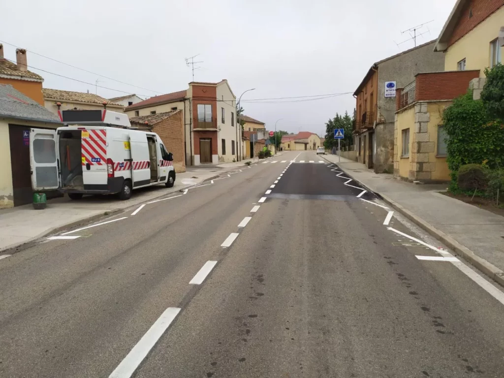 La DGT estrena una nueva señal vial en las carreteras que tienes que saber 15 DGT: Una nueva herramienta para la seguridad vial