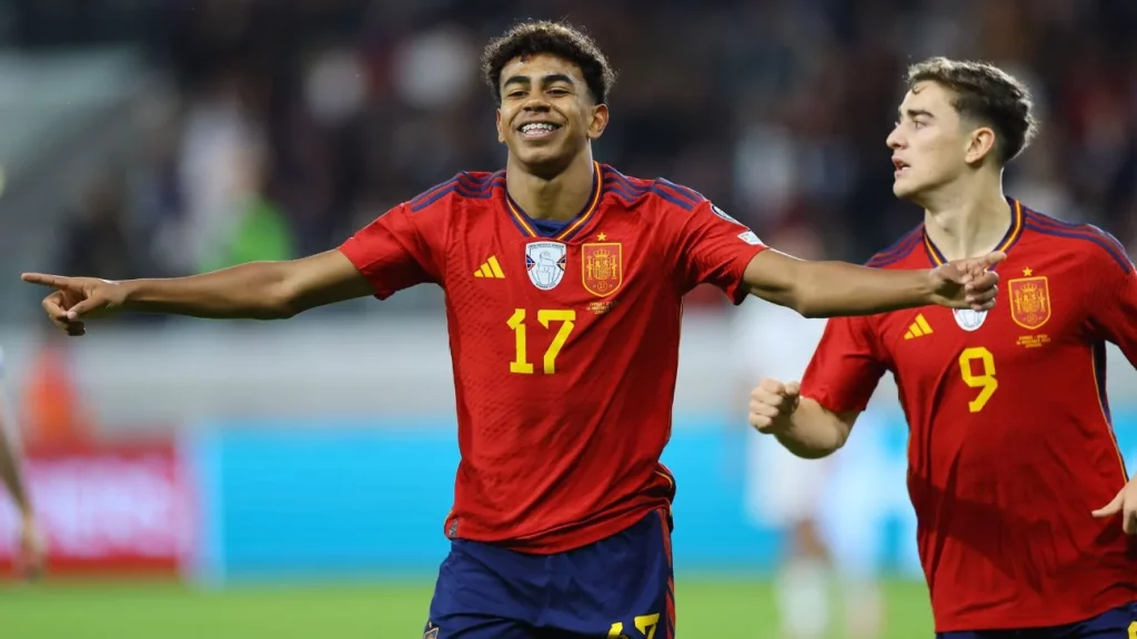 Estética y tecnología de "Fast Reborn"