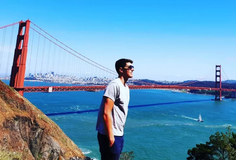 Cómo vivir el sueño de estudiar en Estados Unidos gracias a las becas