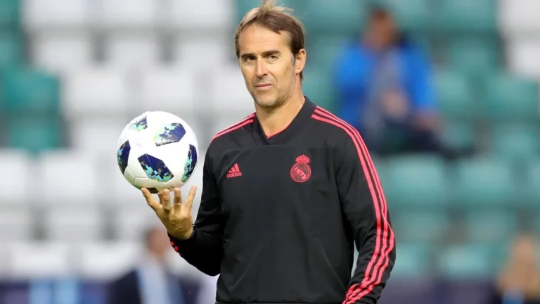 Los tifosi echan a Lopetegui de Milan