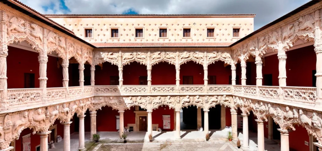 Las inmediaciones de la aldea de Guadalajara también te esperan