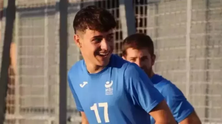 Iker Monreal elige entre Athletic y Osasuna