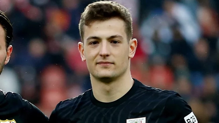 Julen Agirrezabala renovación athletic