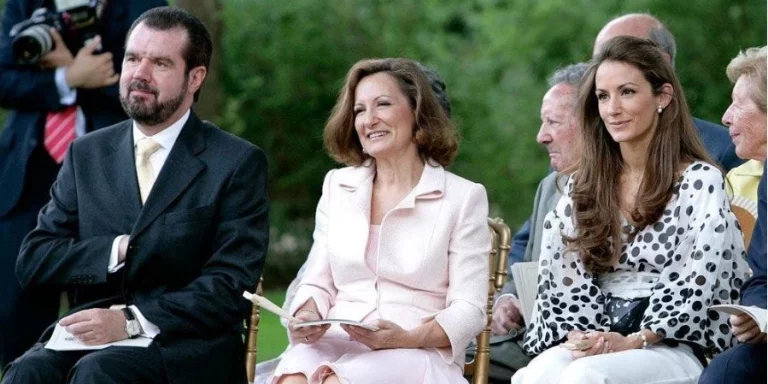 Letizia y su familia se lían a puñetazos: Pilar Eyre detalla el infierno de los Ortiz Rocasolano