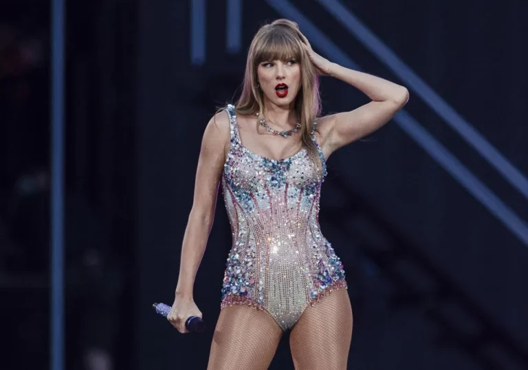 El abucheo a Taylor Swift en el concierto de Alan Jackson que incendia Nashville a días de su boda