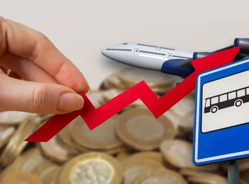 La inflación subyacente no perdona la temporada de viajes, el ocio o la hostelería alzan nuevamente los precios