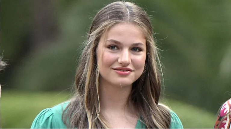 ¿La princesa Leonor patinando y bailando reggaeton? Podría ser ella, pero es su doble