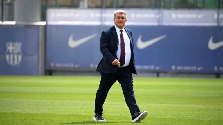 Laporta estalla con la Ley Mbappé