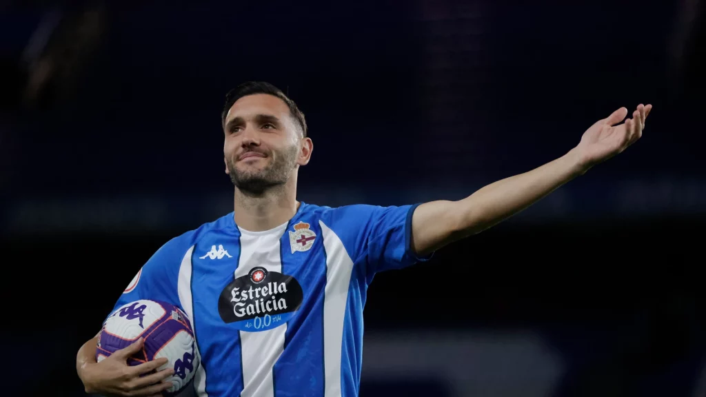 El mensaje de Lucas Pérez tras devolver al Depor al fútbol profesional 1 Lucas Pérez