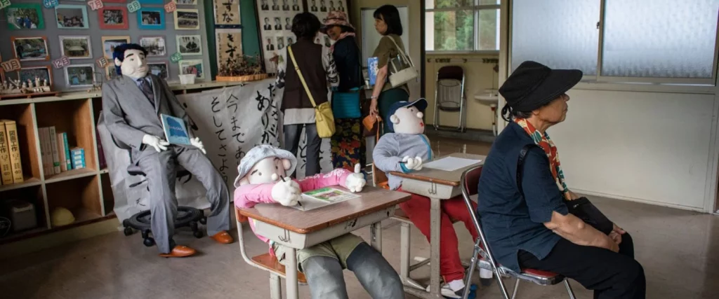 Los escalofriantes detalles de Nagoro, el pueblo fantasma