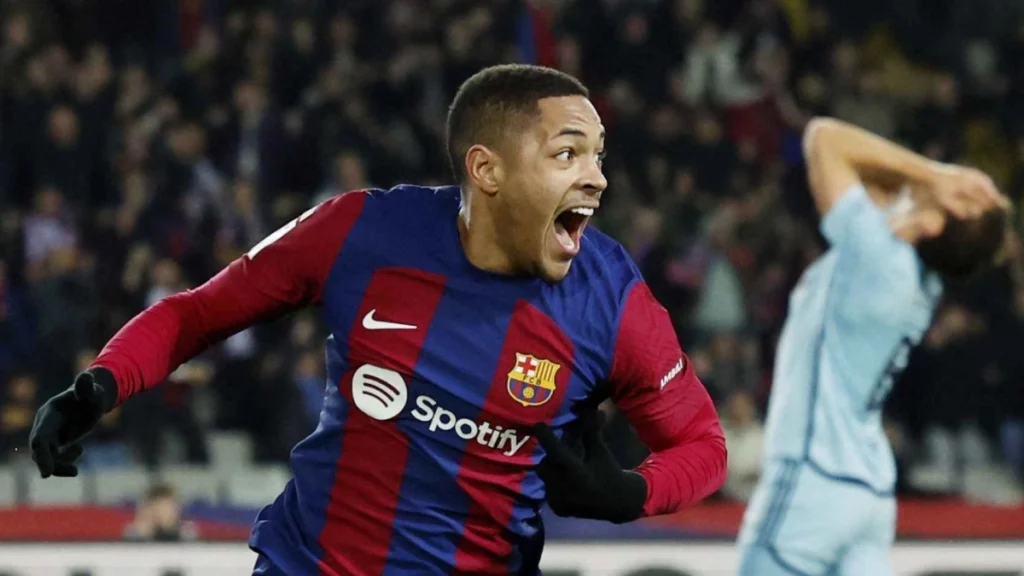 Obstáculos financieros y de inscripción