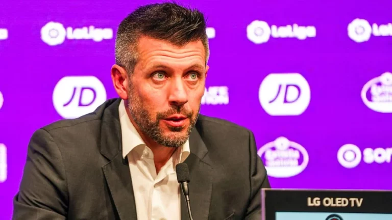 Pezzolano tacha de racista a la afición del Valladolid