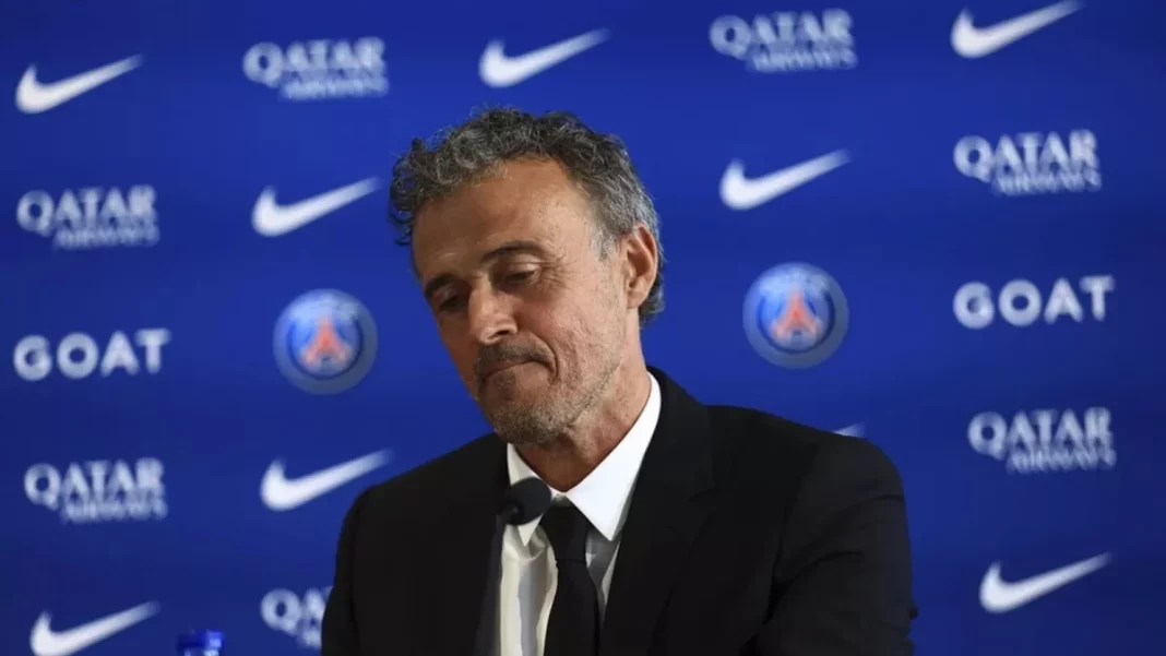 Luis Enrique asesta golpe brutal a Mbappé y se ríe de la prensa de París. Fuente: Agencias