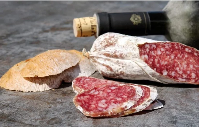 Qué pasa si te comes la parte blanca del fuet