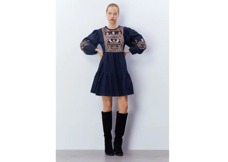 Sfera crea tendencia con estos 8 vestidos holgados que disimulan los kilitos de más y dan efecto cuerpazo