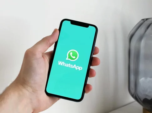 WhatsApp no es gratis: te contamos cómo la app te WhatsApp no es gratis: te contamos cómo la app te