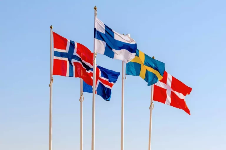 Porque las banderas de los países nórdicos son parecidas: No es por lo que crees