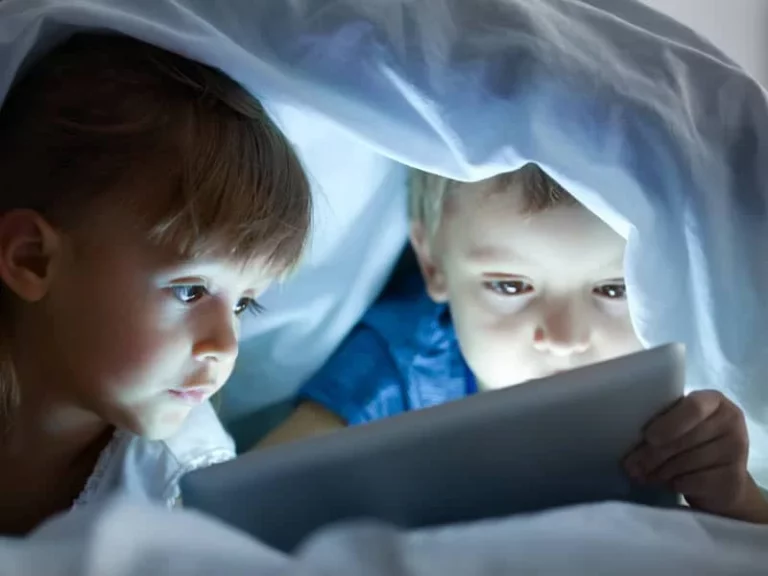 Basta de pantallas: 4 pasatiempos para que hagan los niños en casa