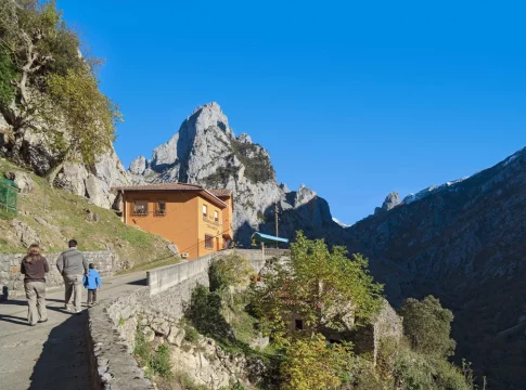 carmarmena-pueblo-asturias-amaras Descubre Carmarmeña, el pueblo de Asturias que amarás por estos 3 motivos