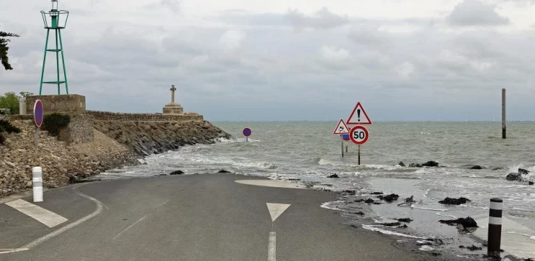 Así es la carretera que desaparece 2 veces al día