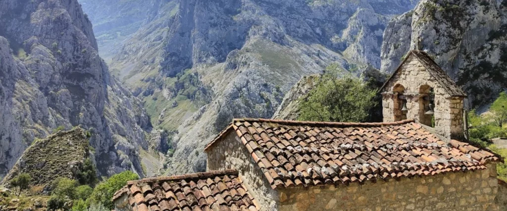 Descubre Carmarmeña, el pueblo de Asturias que amarás por estos 3 motivos 2 Otras atracciones que ofrece Carcarmeña y amarás