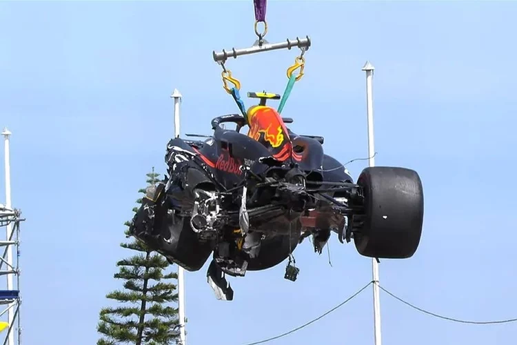 Checo Pérez accidente red bull mónaco