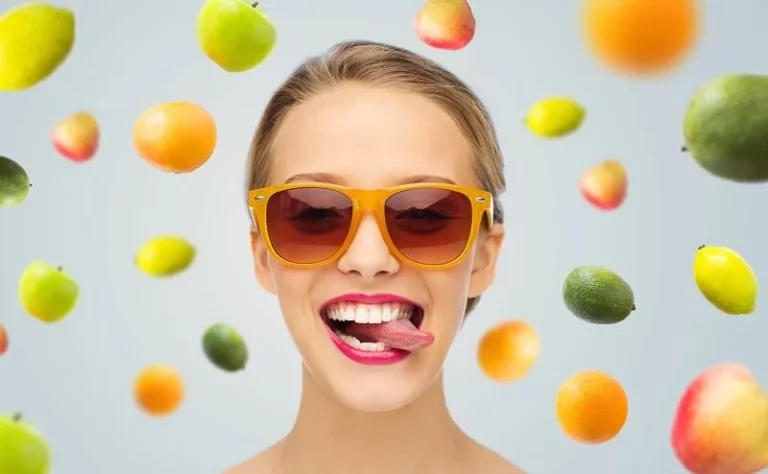 ¿Dientes amarillos? Conoce los 3 alimentos naturales que los blanquean