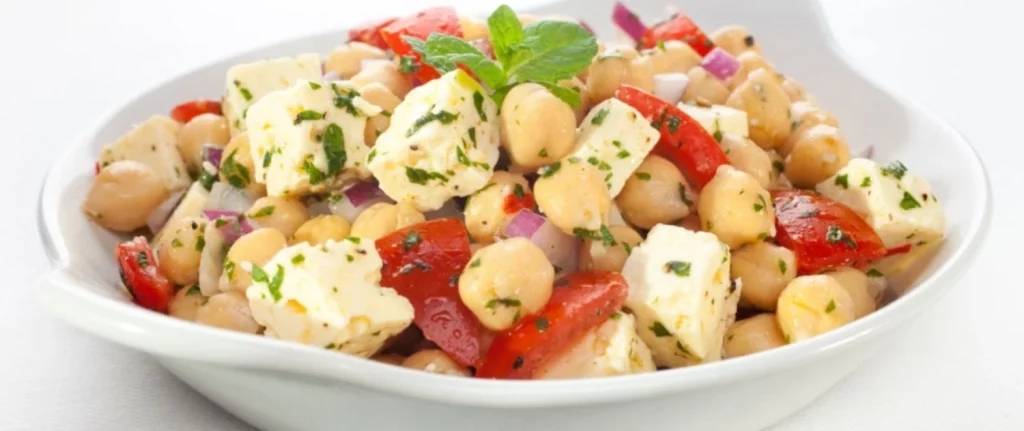 El paso a paso para una ensalada de legumbres espectacular 