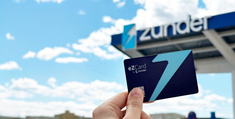 Zunder lanza eZCard, la tarjeta para cargar sin apps de forma rápida, sencilla y segura