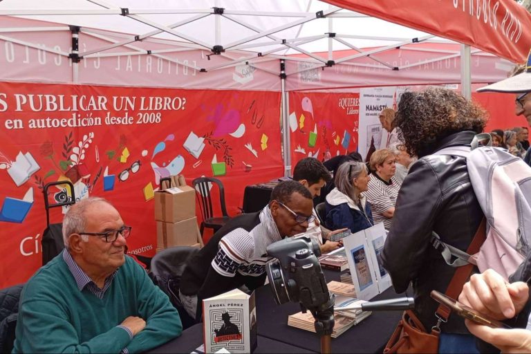 Círculo Rojo vuelve a demostrar su liderazgo en la Feria de Sant Jordi