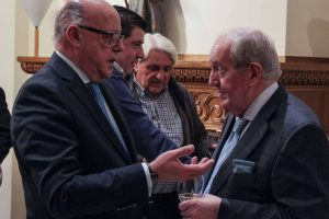 150 profesionales del sector vinícola, turístico y hostelero asistieron a la presentación en Madrid de Grandes Vinos de Galicia