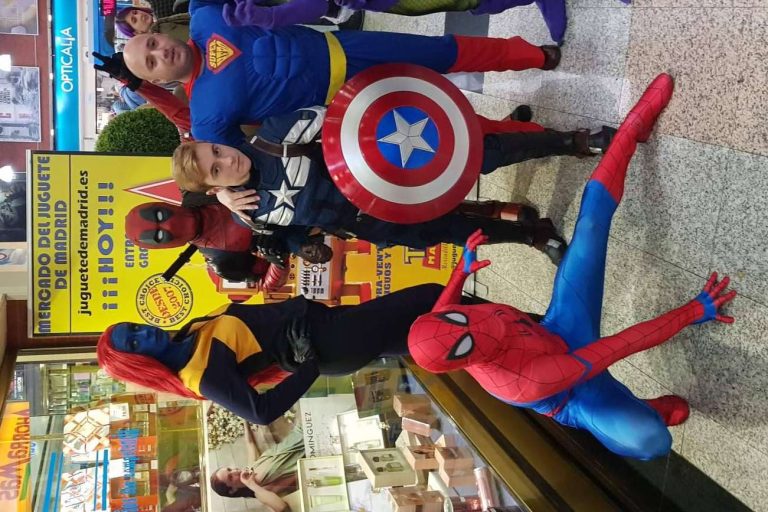 Superhéroes en el Mercado del Juguete de Madrid