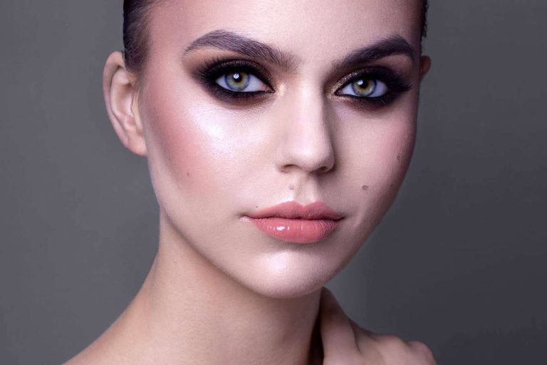 La mentoría de Javier Romero para ayudar en la creación de un negocio rentable de maquillaje