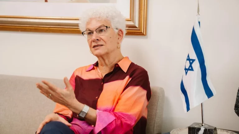Israel llama a consultas a su embajadora en España y convoca a la española: 