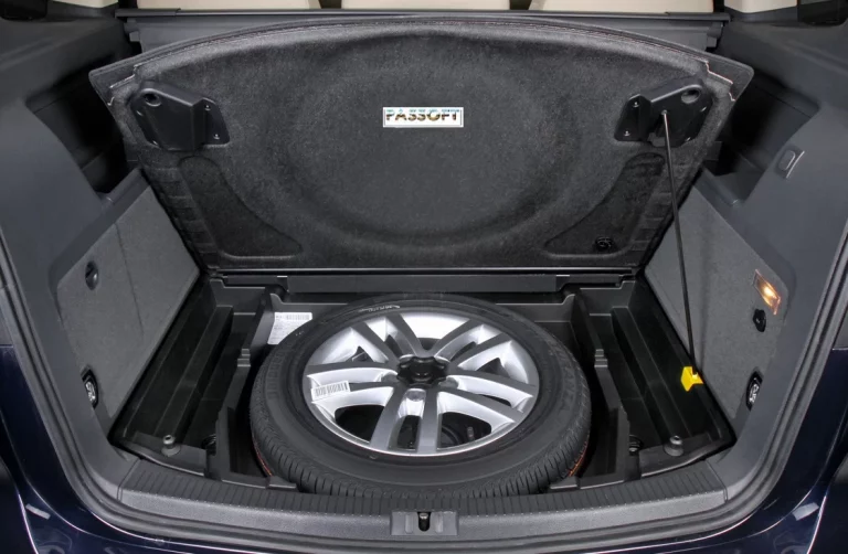 En extinción: por qué ya no se lleva la rueda de repuesto en el maletero del coche En extinción: por qué ya no se lleva la rueda de repuesto en el maletero del coche