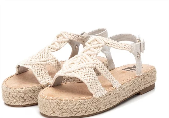 Calzado de El Corte Inglés para lucir este verano a la última 4 sandalia plana