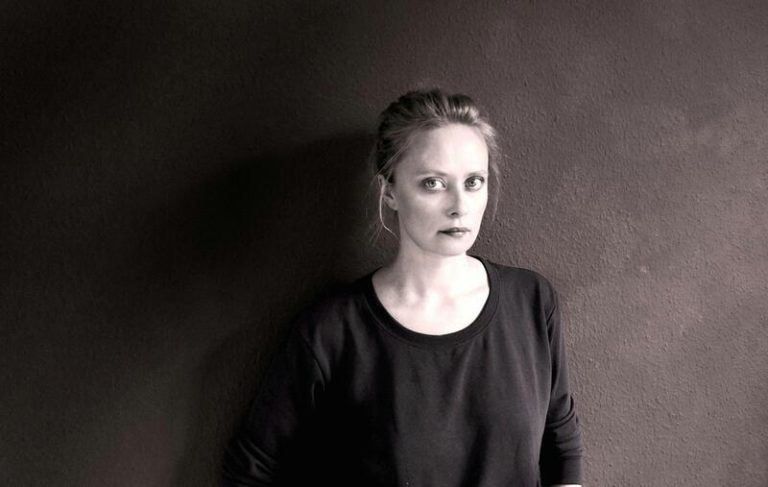 Techno experimental: Dasha Rush debuta en España con un espectáculo audiovisual inmersivo