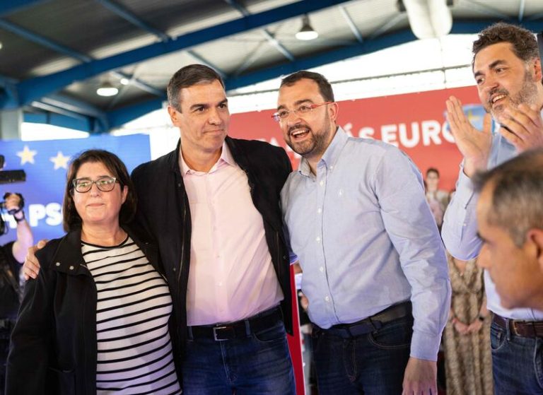 Pedro Sánchez se multiplica en el cierre de campaña con un mitin en la sede de UGT en Madrid