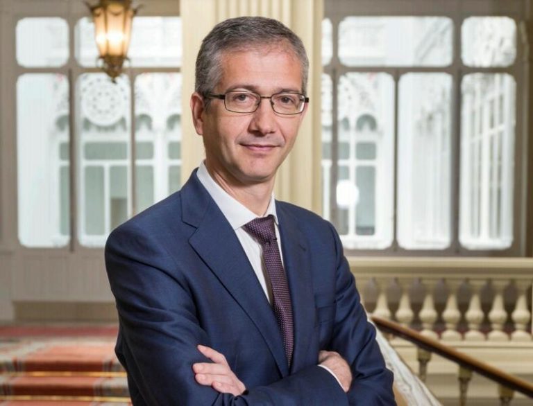 Guindos (BCE) a favor de un pacto entre el Gobierno y la oposición sobre el liderazgo en el Banco de España
