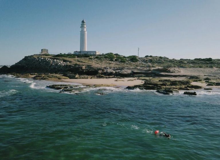 Narcotráfico en Barbate: Fallece un tripulante marroquí en una persecución marítima