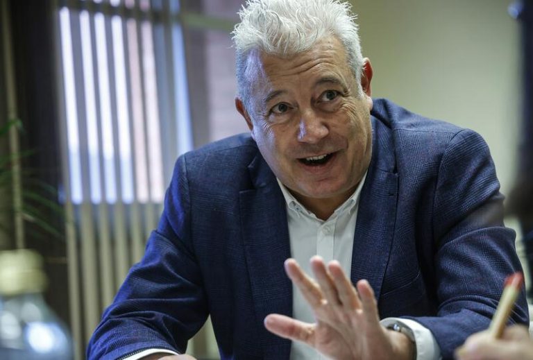 Comunidad Valencia eliminará los criterios que discriminen por origen, raza o situación social en la admisión de alumnos