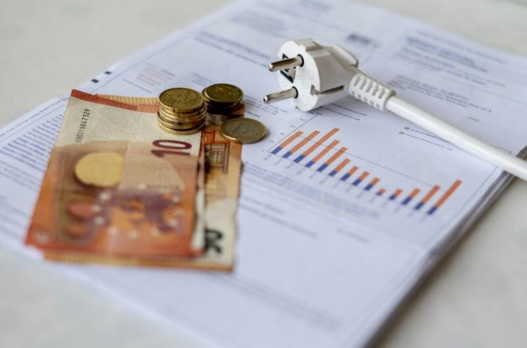 El IVA de la luz volvería al 10% en julio por el aumento del precio de la electricidad