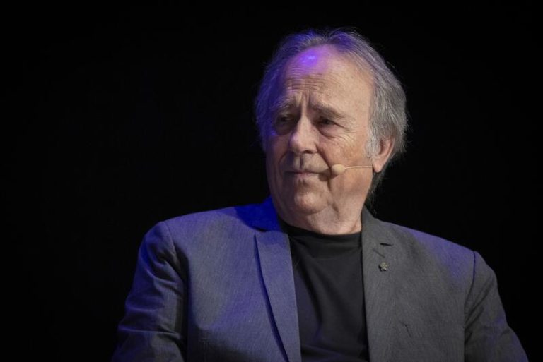 Joan Manuel Serrat, Manuel Vicent y David Trueba cierran el ciclo 'Diálogos sin fronteras'