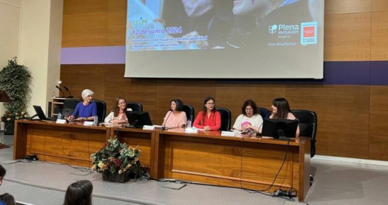 Mujeres con discapacidad intelectual reclaman visibilidad en el mundo de la cultura