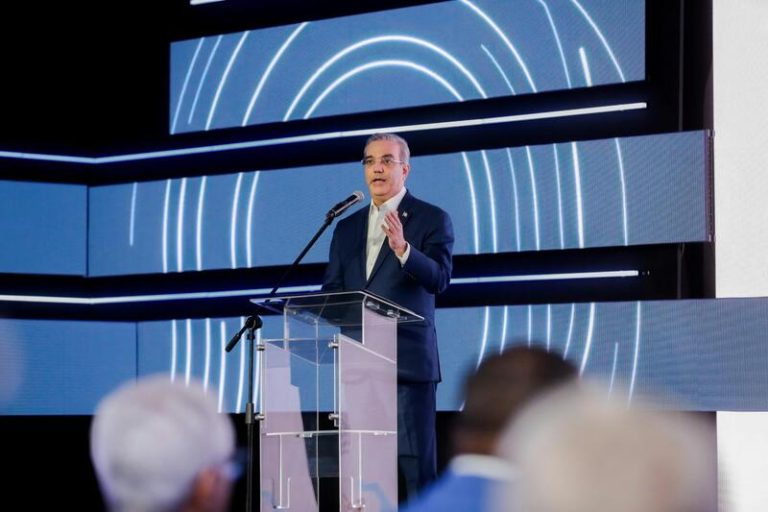 República Dominicana declara como prioridad el desarrollo de la industria de semiconductores