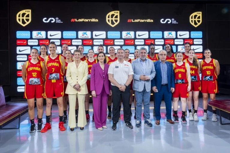 La selección femenina de básquet hará 